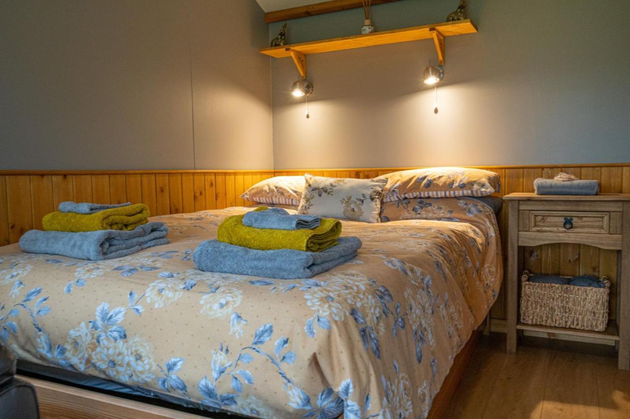 The Elm Shepod - Smardale Mill Villa Bagian luar foto